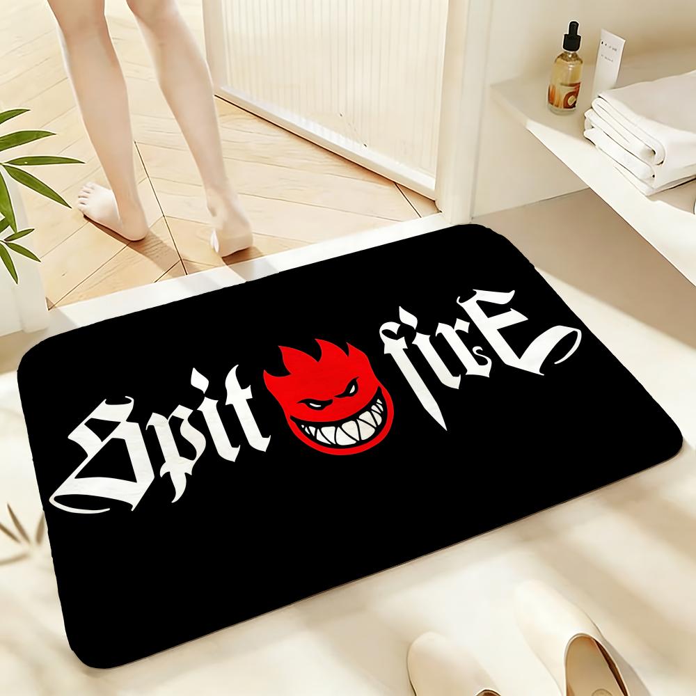 Yumuşak Emici Kaymaz Halı Mark - Home Textiles Logo incelemesi ve fiyatı